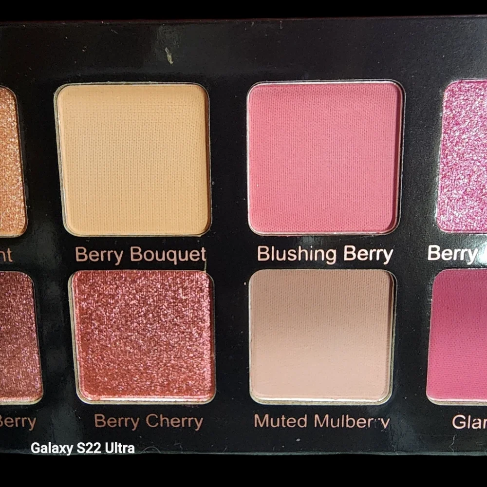 VIOLET VOSS Berries N' Cream Dreams Palette 10 shades .46 oz / 13 g Brand New - Picture 6 of 16